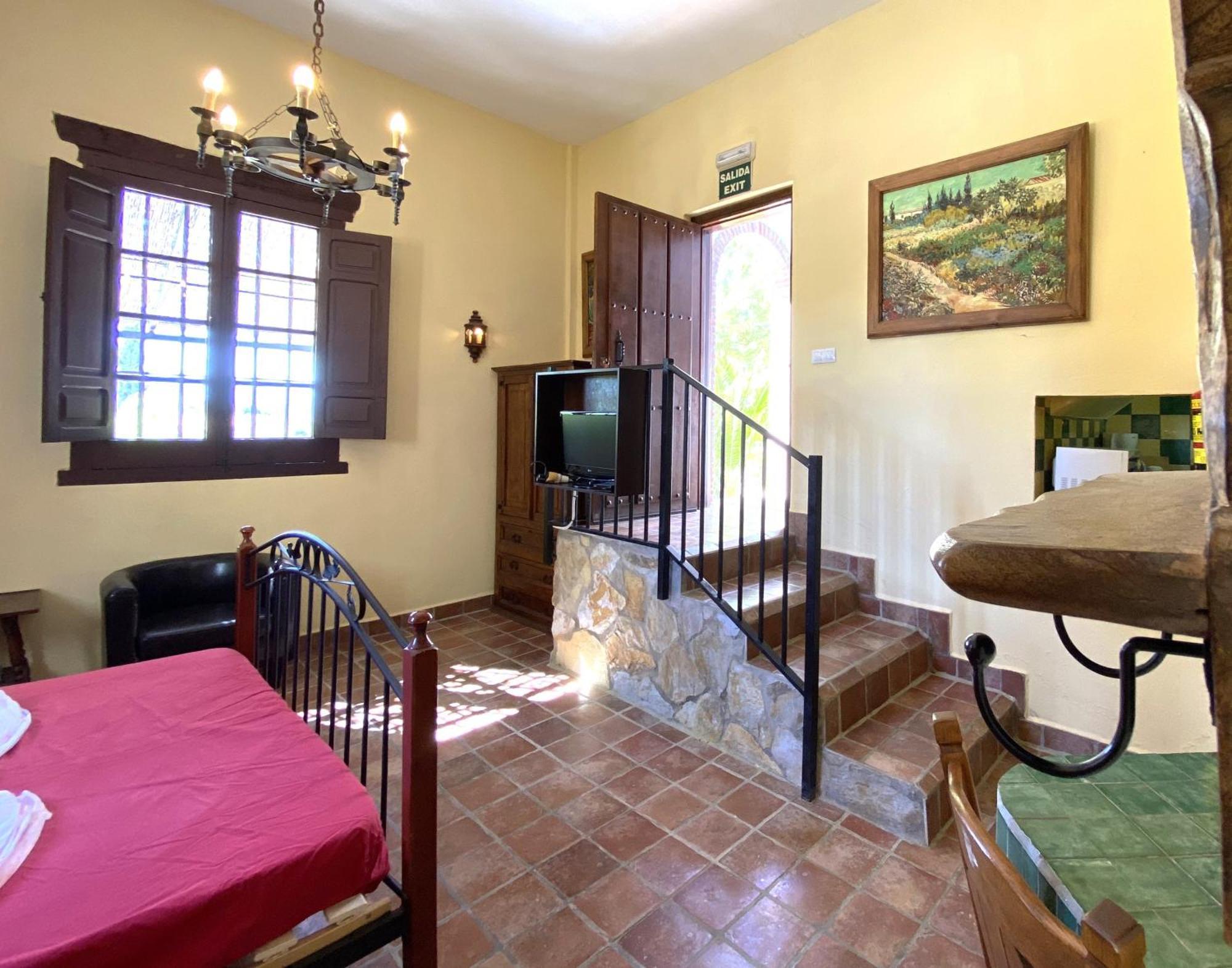 Castle Tower Apartment In Rural Holiday Park 'Bernard' Толокс Екстер'єр фото